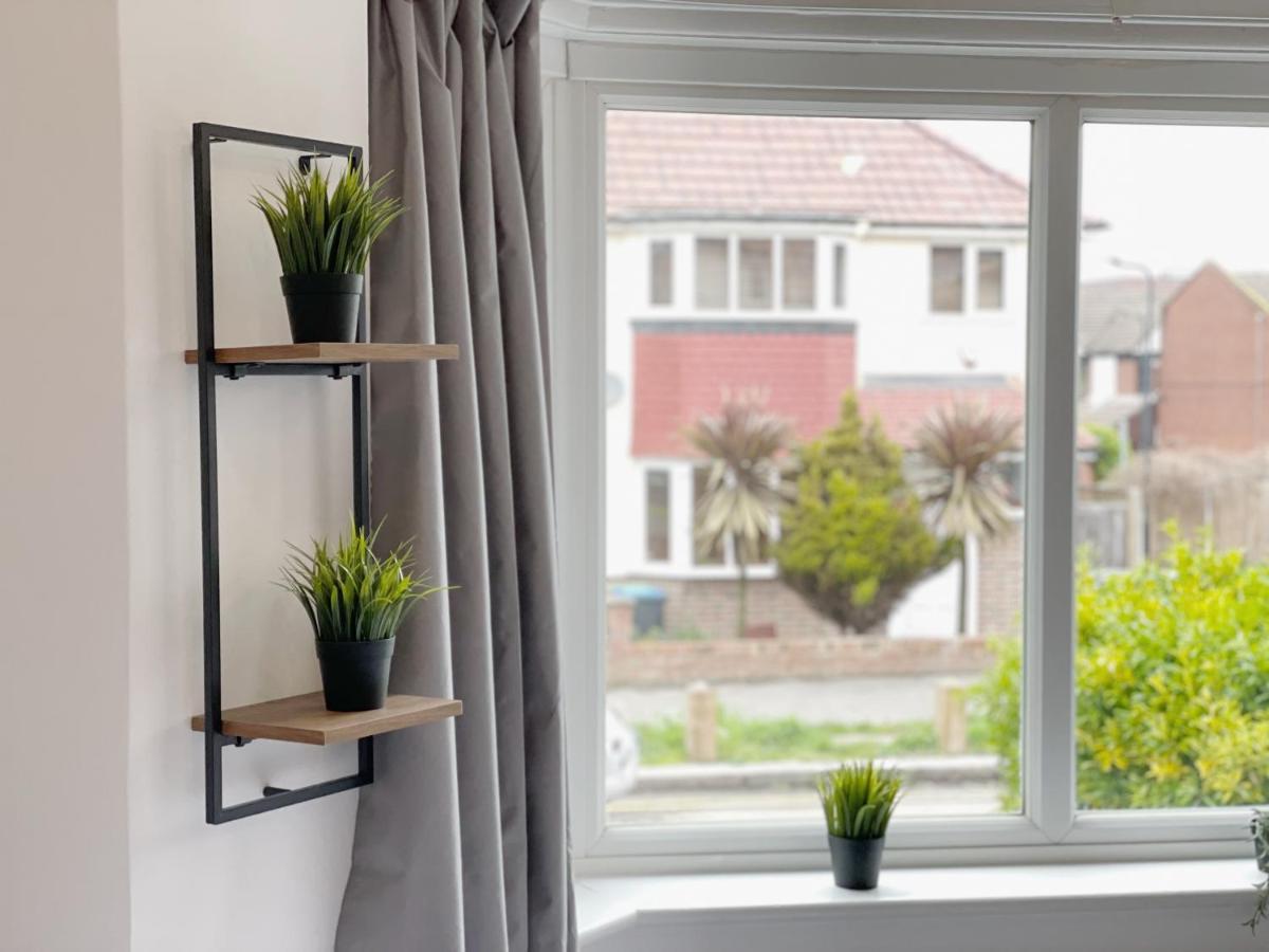 לונדון Cosy Bright Studio Apartment Close To Wembley Stadium מראה חיצוני תמונה