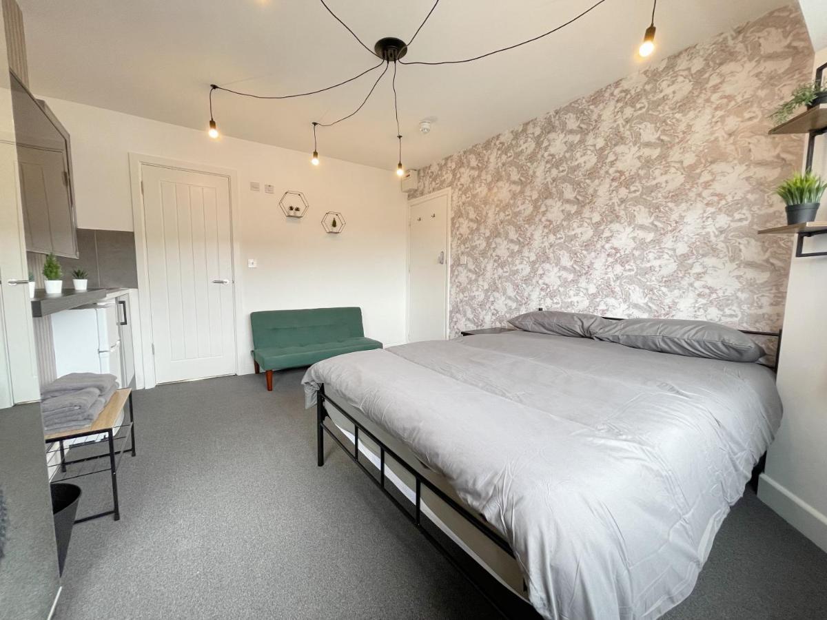 לונדון Cosy Bright Studio Apartment Close To Wembley Stadium מראה חיצוני תמונה