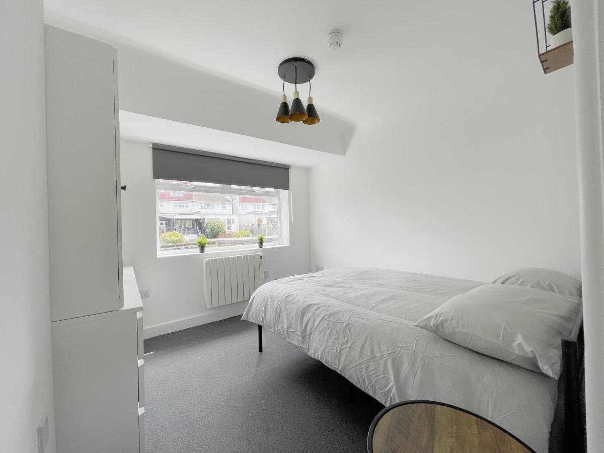 לונדון Cosy Bright Studio Apartment Close To Wembley Stadium מראה חיצוני תמונה
