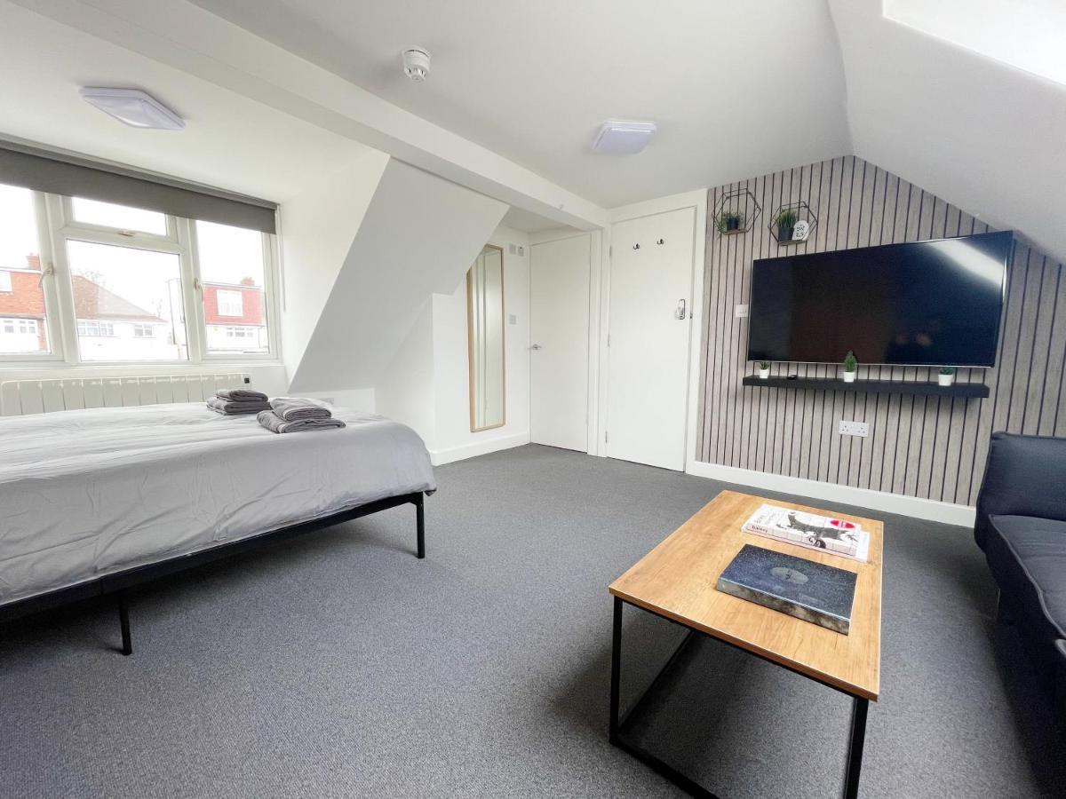 לונדון Cosy Bright Studio Apartment Close To Wembley Stadium מראה חיצוני תמונה