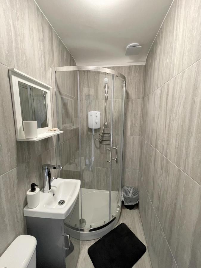 לונדון Cosy Bright Studio Apartment Close To Wembley Stadium מראה חיצוני תמונה