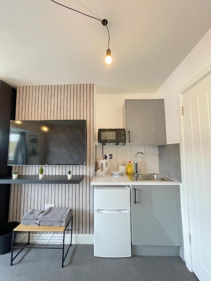 לונדון Cosy Bright Studio Apartment Close To Wembley Stadium מראה חיצוני תמונה